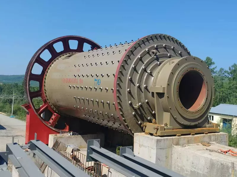 Energijos taupymo kamuolių malūnas